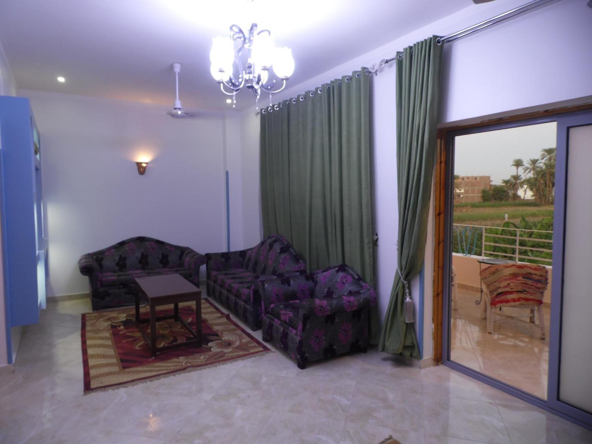 Апартаменты Nour House Луксор Экстерьер фото